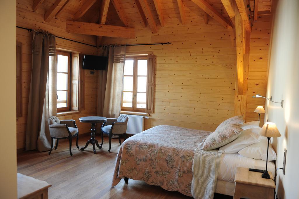 Auberge De L'abbaye Signy-lʼAbbaye Zimmer foto
